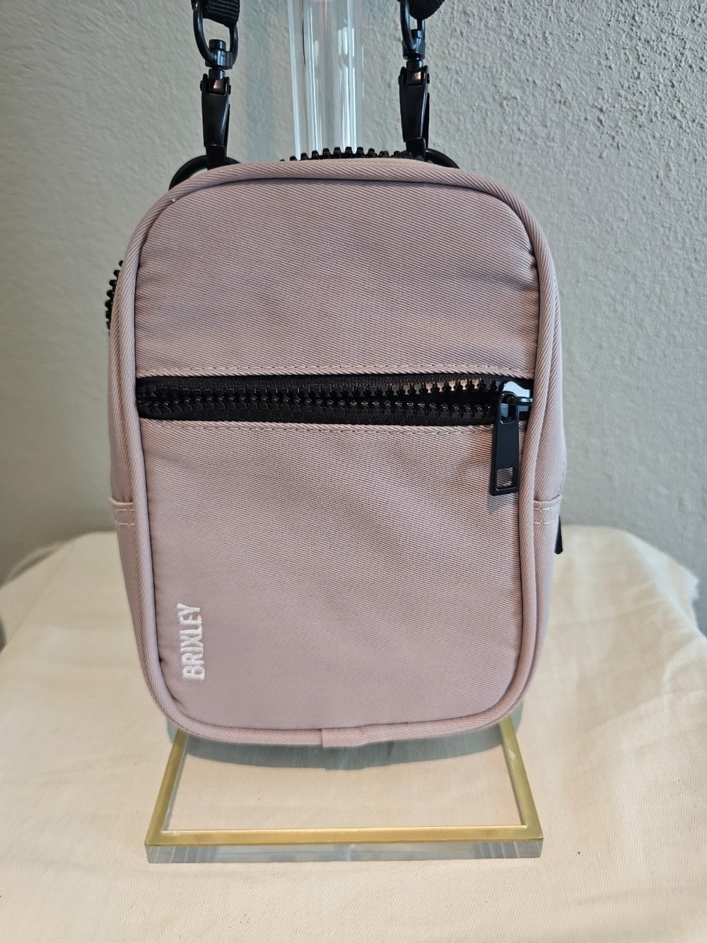 NWOT Brixley 5 In 1 Crossbody Sling Travel Bag Lavender Haze - Picture 2 of 9